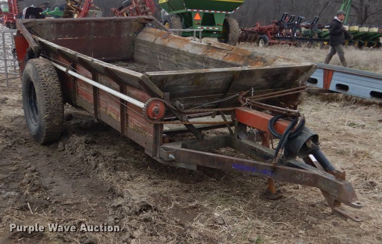 image for item GW9662 Manure spreader