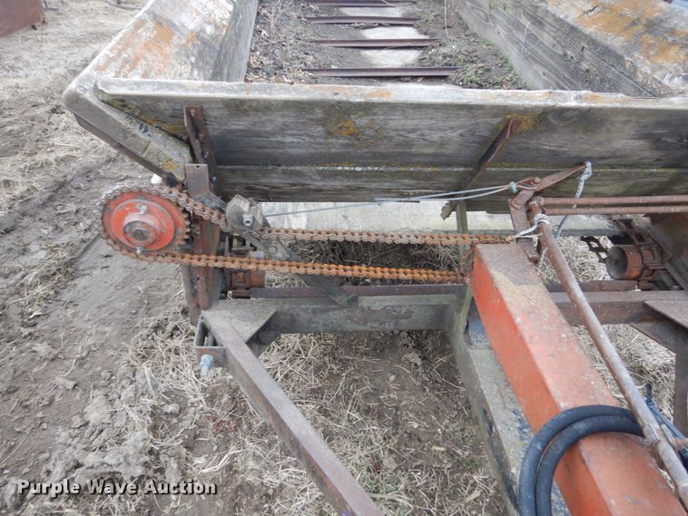 image for item GW9662 Manure spreader