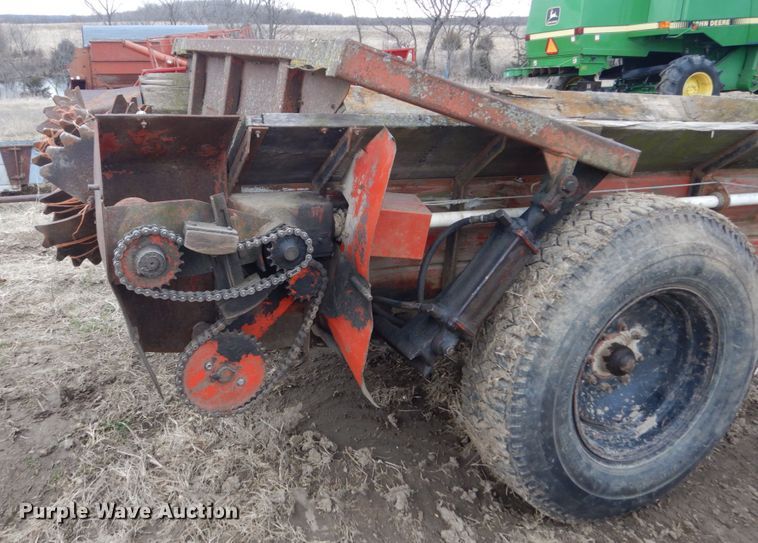 image for item GW9662 Manure spreader