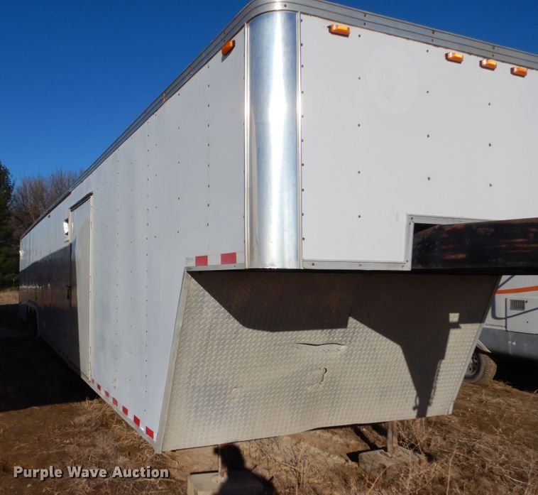 image for item GW9665 1994 Timberwolf 848GNTBI enclosed cargo trailer