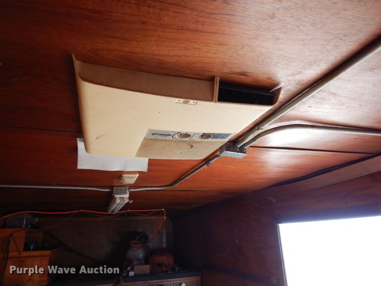 image for item GW9665 1994 Timberwolf 848GNTBI enclosed cargo trailer