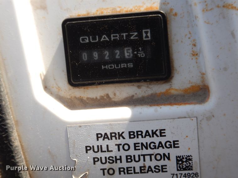 image for item GW9678 Bobcat 3400 utility vehicle