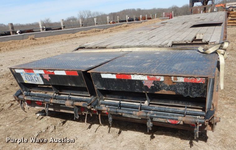 image for item GW9682 2006 John Kerr equipment trailer