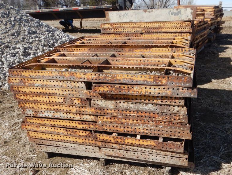 image for item GW9683 Pan forms