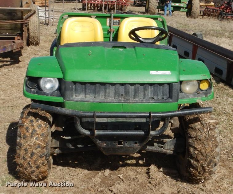 image for item GW9692 John Deere Gator HPX utility vehicle