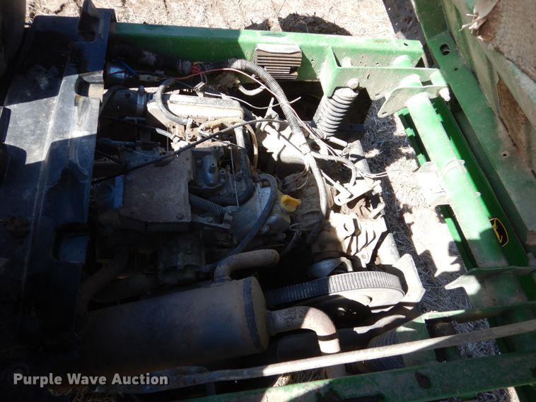 image for item GW9692 John Deere Gator HPX utility vehicle