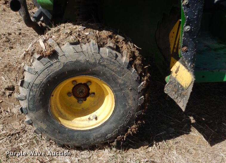 image for item GW9692 John Deere Gator HPX utility vehicle