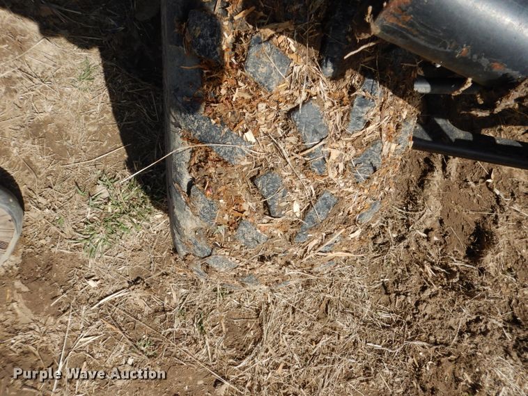 image for item GW9692 John Deere Gator HPX utility vehicle