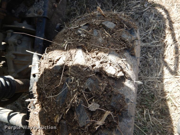 image for item GW9692 John Deere Gator HPX utility vehicle