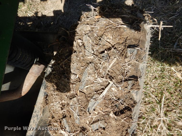 image for item GW9692 John Deere Gator HPX utility vehicle