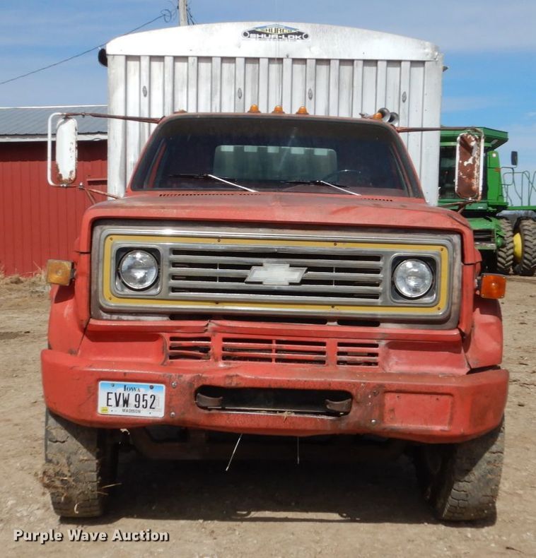 image for item GW9696 1979 Chevrolet C70 grain truck