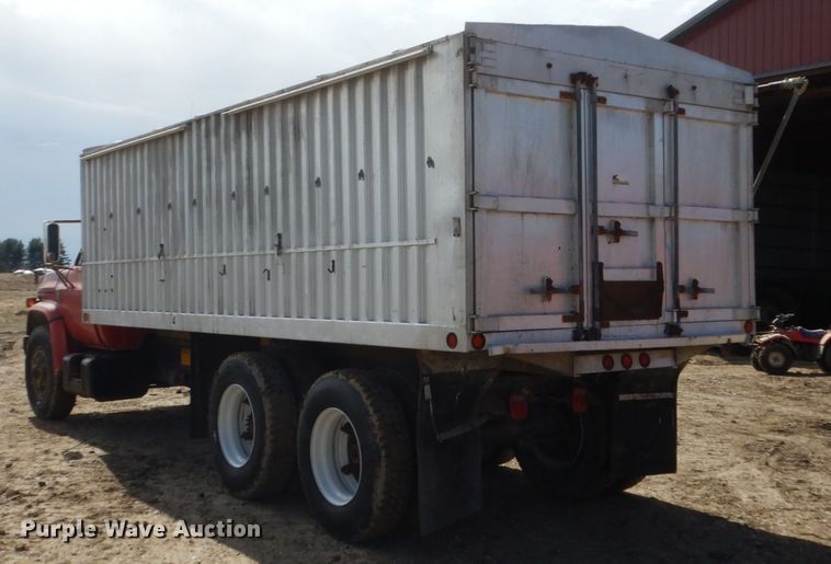 image for item GW9696 1979 Chevrolet C70 grain truck