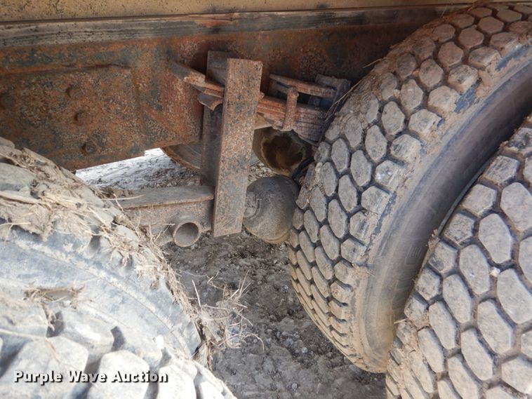 image for item GW9696 1979 Chevrolet C70 grain truck