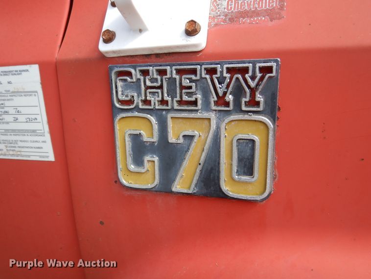 image for item GW9696 1979 Chevrolet C70 grain truck