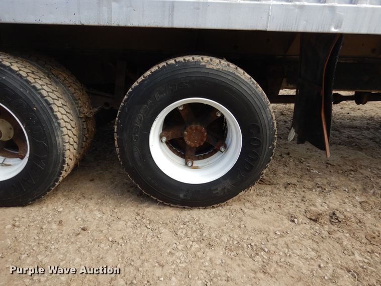 image for item GW9696 1979 Chevrolet C70 grain truck