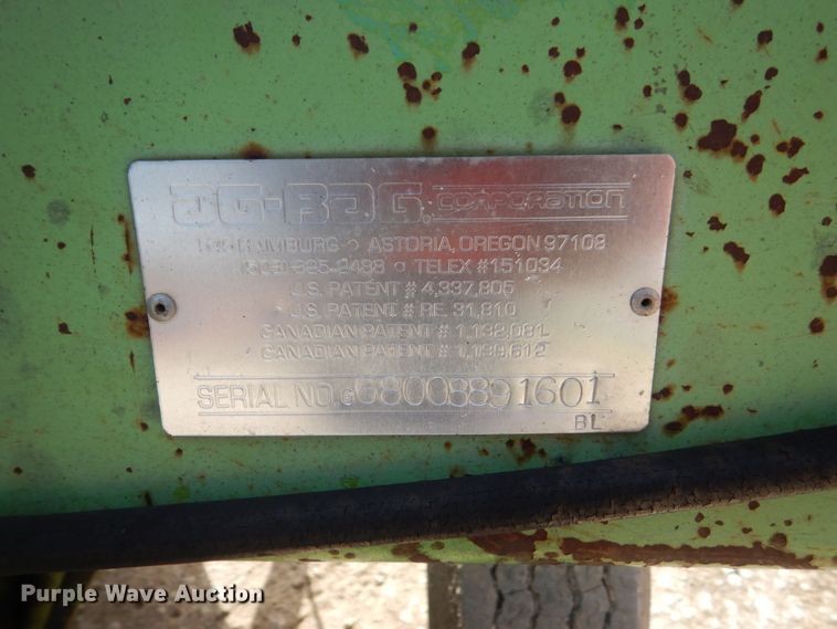 image for item GW9697 Ag Bagger G680 grain bagger