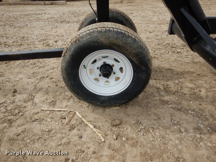 image for item GW9699 Duo Lift DL27 header trailer