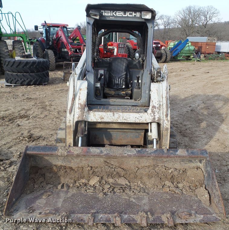 image for item GW9980 2007 Takeuchi TL140  skid steer