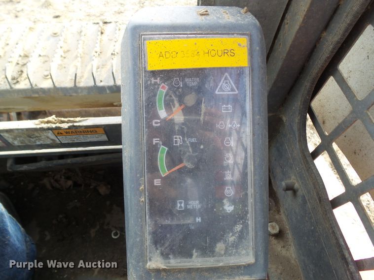 image for item GW9980 2007 Takeuchi TL140  skid steer