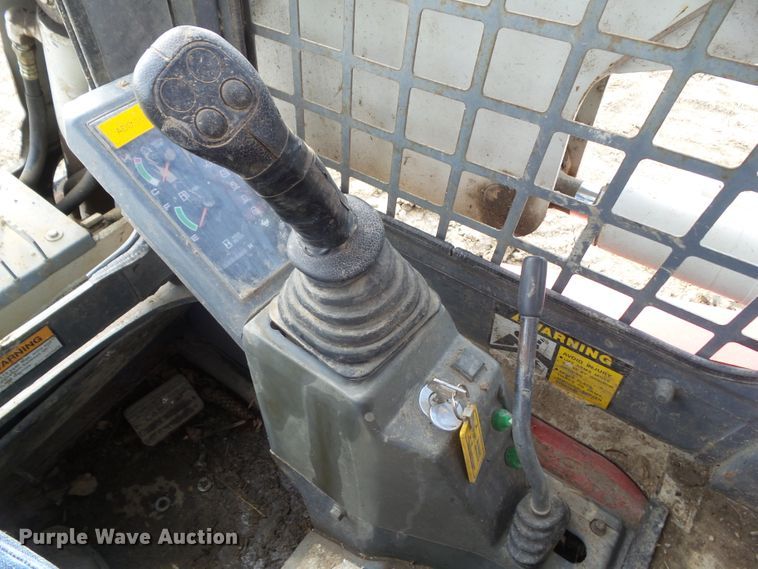 image for item GW9980 2007 Takeuchi TL140  skid steer