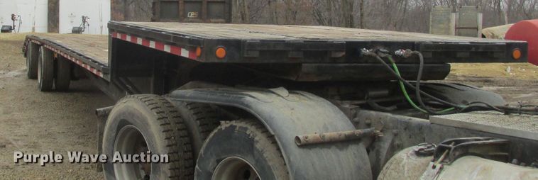 image for item DA8353 2008 Jet drop deck trailer