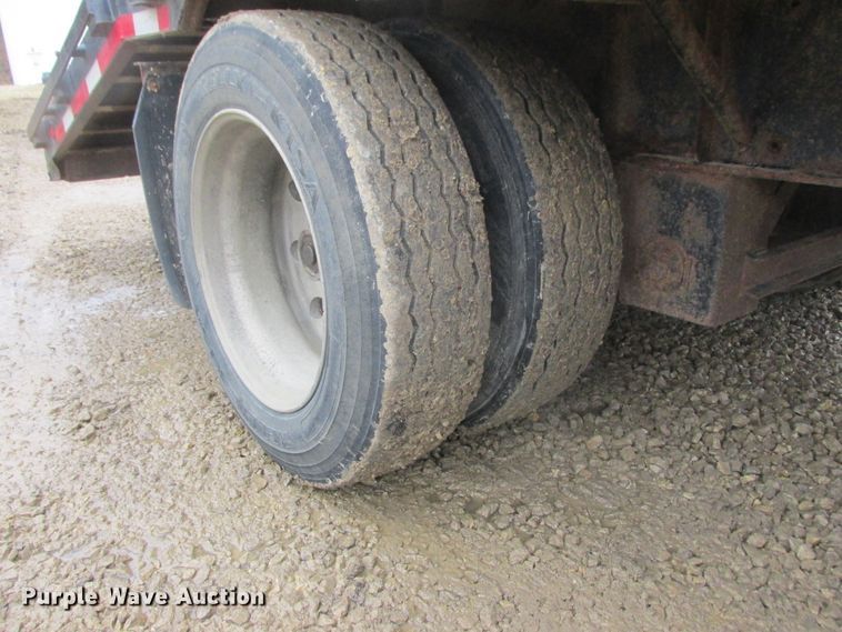 image for item DA8353 2008 Jet drop deck trailer