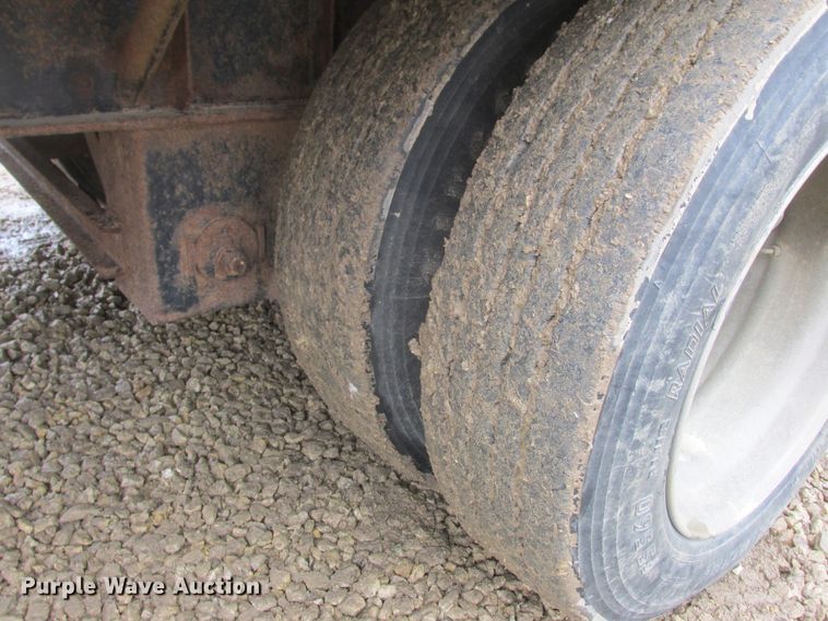 image for item DA8353 2008 Jet drop deck trailer