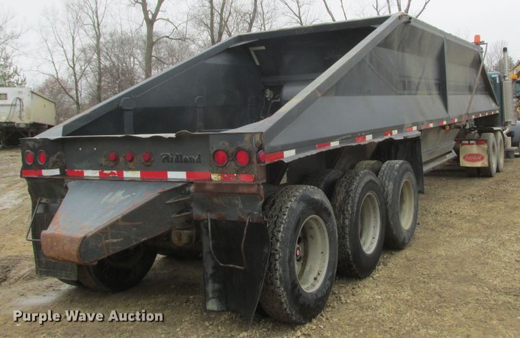image for item DA8354 2002 Midland MG38MC3000 bottom dump trailer