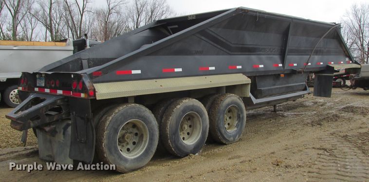 image for item DA8358 2007 Midland MG38TC3000 bottom dump trailer