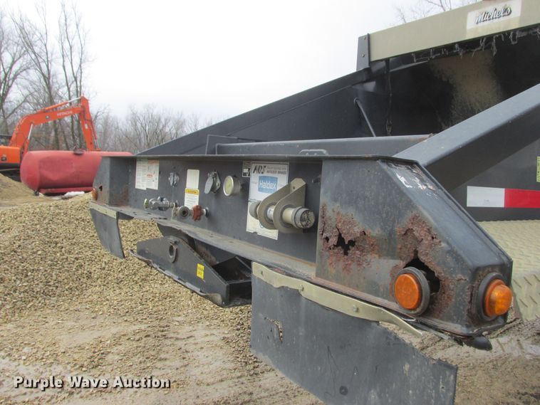 image for item DA8358 2007 Midland MG38TC3000 bottom dump trailer