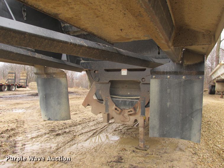 image for item DA8358 2007 Midland MG38TC3000 bottom dump trailer