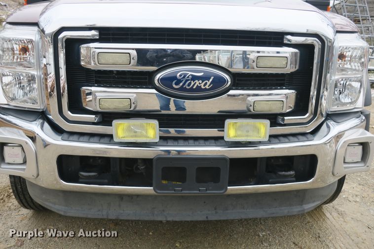 image for item DB10092 2011 Ford F450 Super Duty XLT flatbed truck