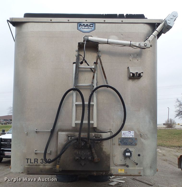 image for item DF0829 2012 MAC TRAR50MF99 walking floor trailer