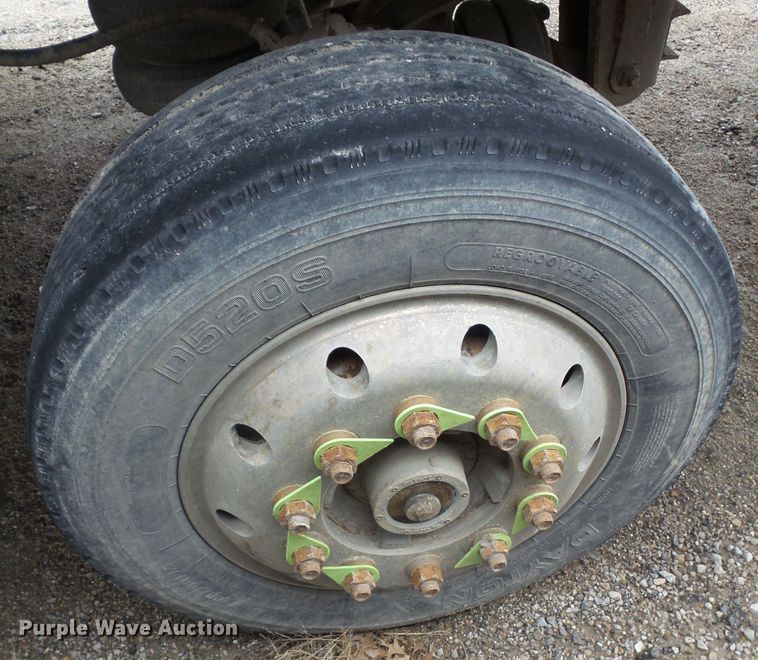 image for item DF0829 2012 MAC TRAR50MF99 walking floor trailer