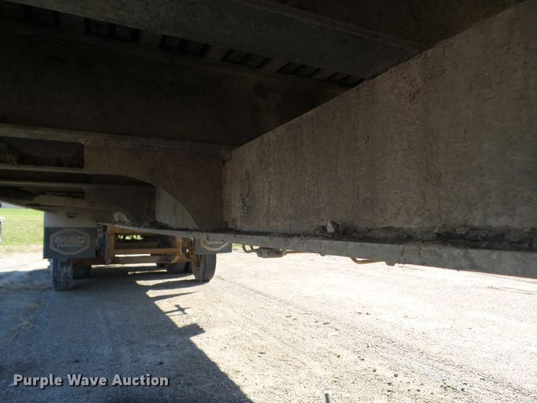 image for item DF0829 2012 MAC TRAR50MF99 walking floor trailer
