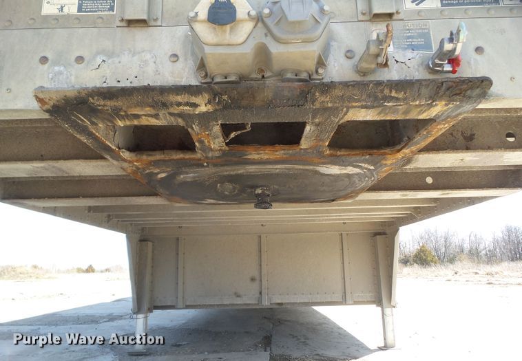 image for item DF0830 2008 Wilson PSDCL-402P livestock trailer