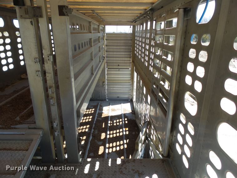 image for item DF0830 2008 Wilson PSDCL-402P livestock trailer