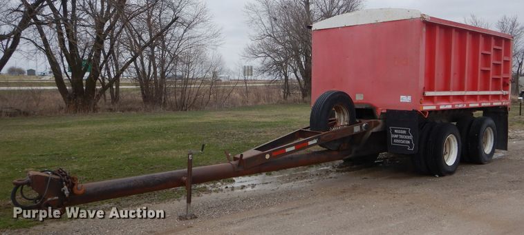 image for item DF3031 1981 C&P WS72-HPT-120-14 end dump trailer