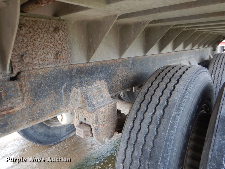 image for item DF3031 1981 C&P WS72-HPT-120-14 end dump trailer