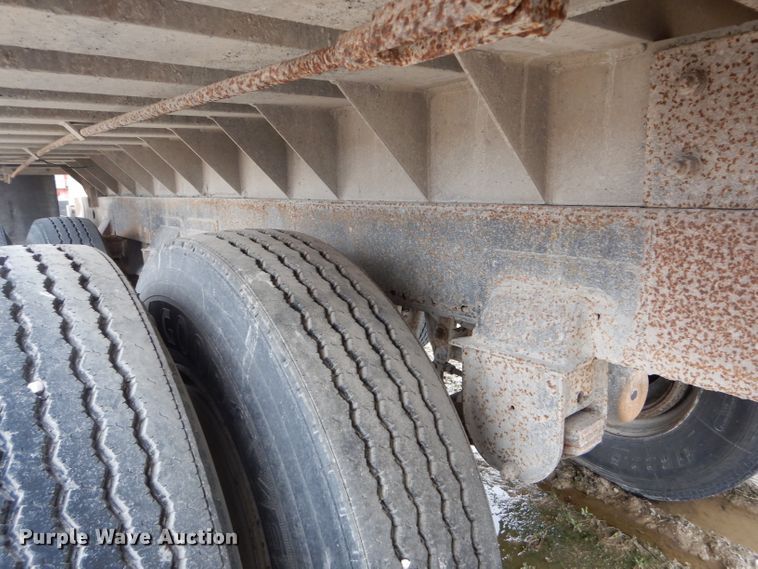 image for item DF3031 1981 C&P WS72-HPT-120-14 end dump trailer