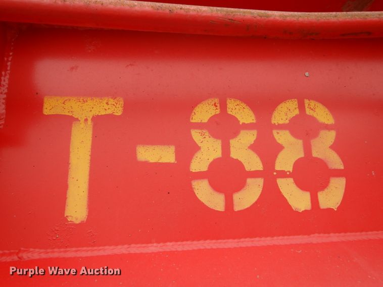 image for item DF3031 1981 C&P WS72-HPT-120-14 end dump trailer