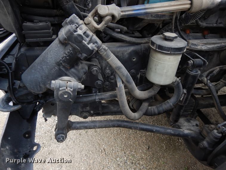 image for item DF6033 2012 International DuraStar 4300 truck cab and chassis