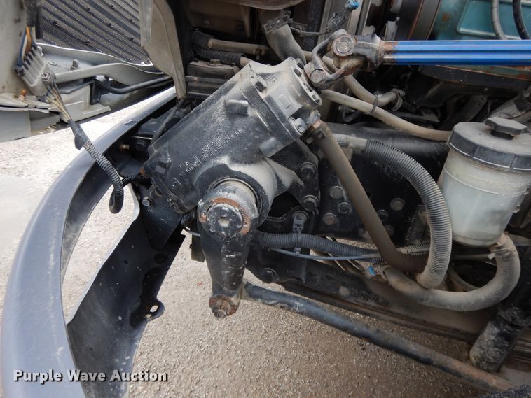 image for item DF6035 2012 International DuraStar 4300 truck cab and chassis