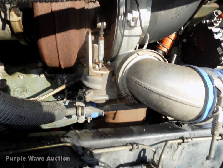 image for item DG2488 2006 Freightliner Columbia semi truck