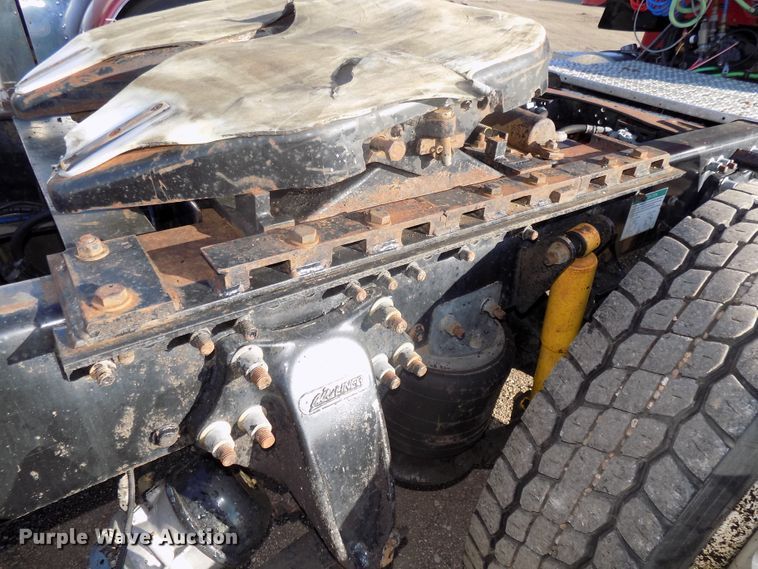 image for item DG2488 2006 Freightliner Columbia semi truck