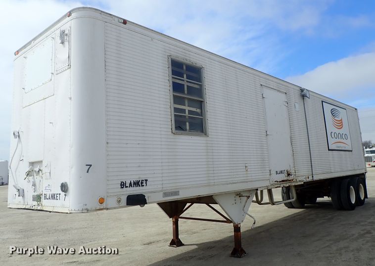 image for item DG3035 1973 Trailmobile A11J4SA1 dry van trailer