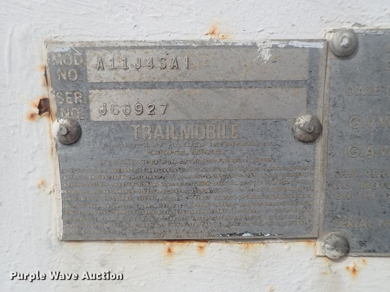 image for item DG3035 1973 Trailmobile A11J4SA1 dry van trailer