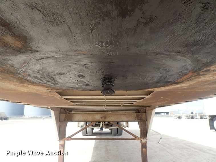 image for item DG3035 1973 Trailmobile A11J4SA1 dry van trailer