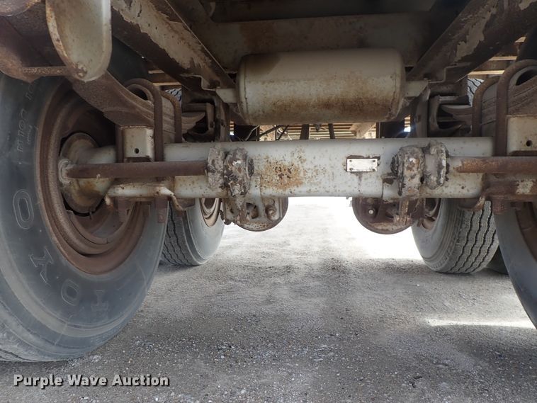 image for item DG3035 1973 Trailmobile A11J4SA1 dry van trailer