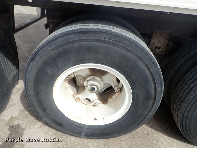 image for item DG3035 1973 Trailmobile A11J4SA1 dry van trailer